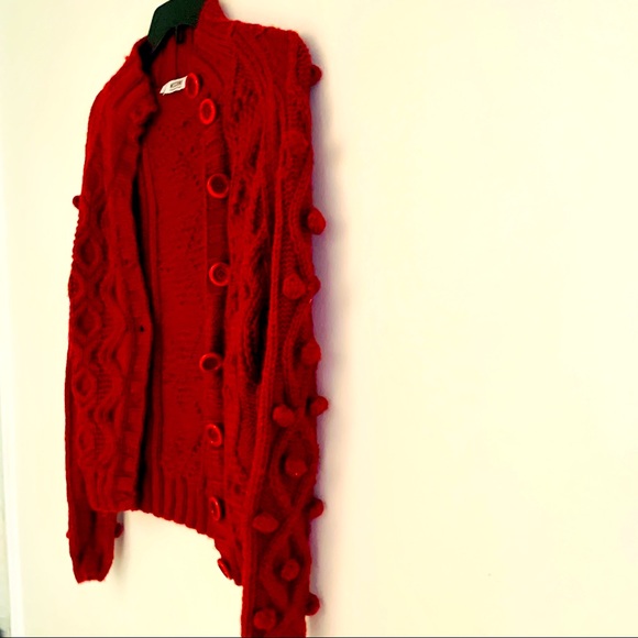 Vintage Moschino Red Button Up Sweater Excellent Condition and craftsmanship.♥️ - Picture 3 of 8